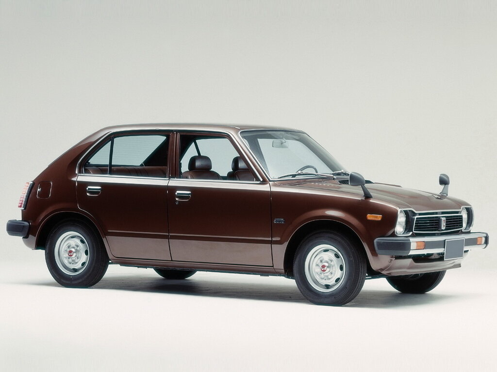 Honda Civic (SF) 1 поколение, седан (07.1972 - 06.1979)